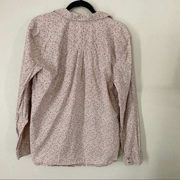 Caslon | Natalie Button Down Casual Shirt - Picture 3 of 3